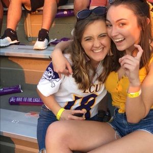 Meet your Posher, Hannah